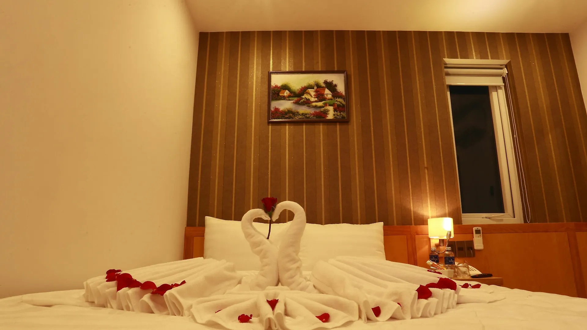 **  Valentine Hotel Vietnam