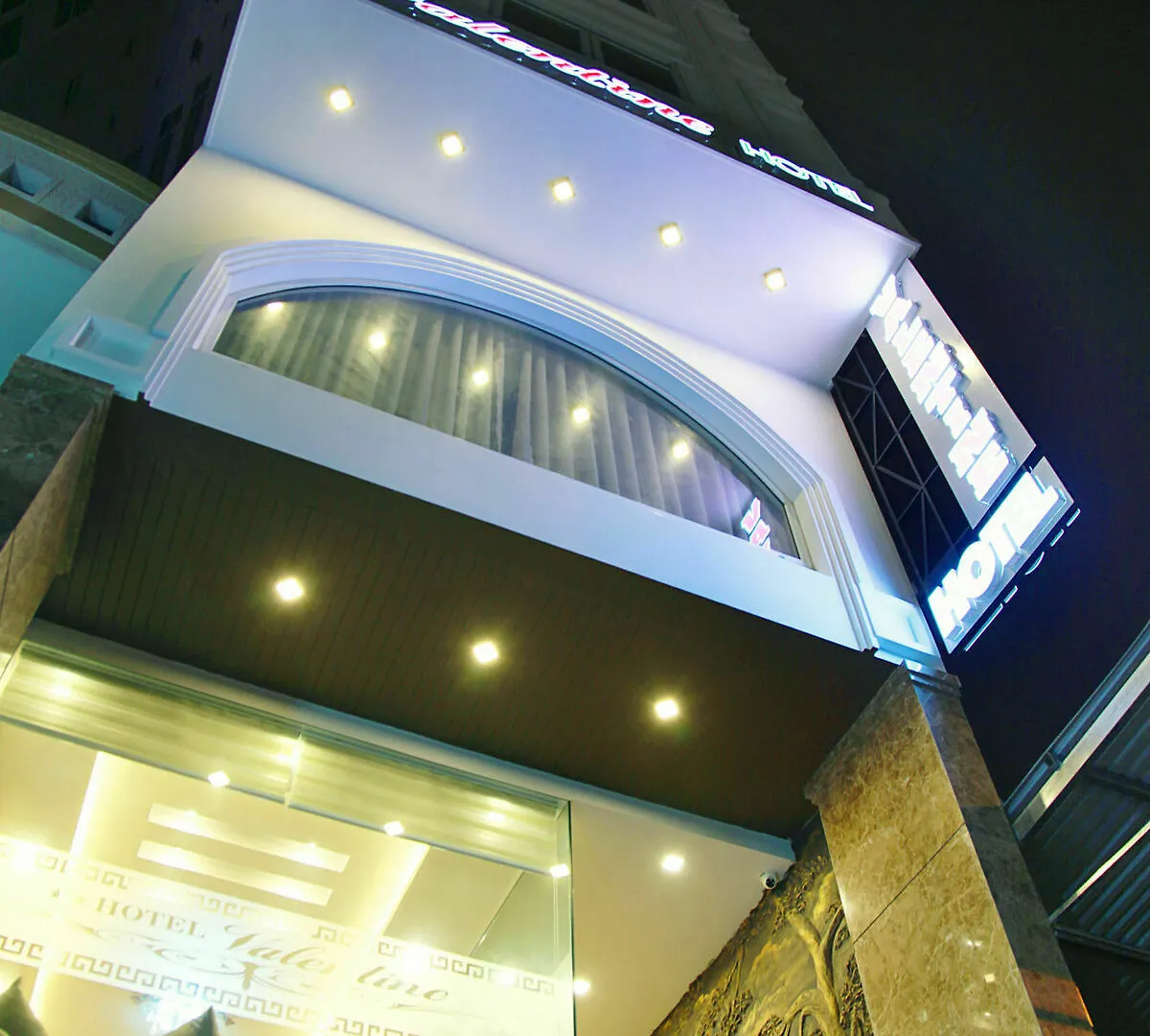 Valentine Hotel